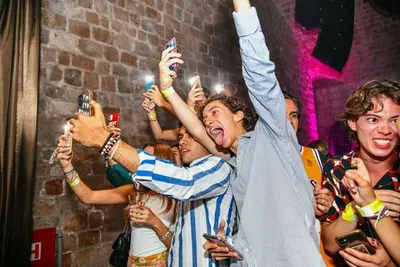 Studentengids Amsterdam: uitgaan tijdens de introductieweek en de rest van september 2026